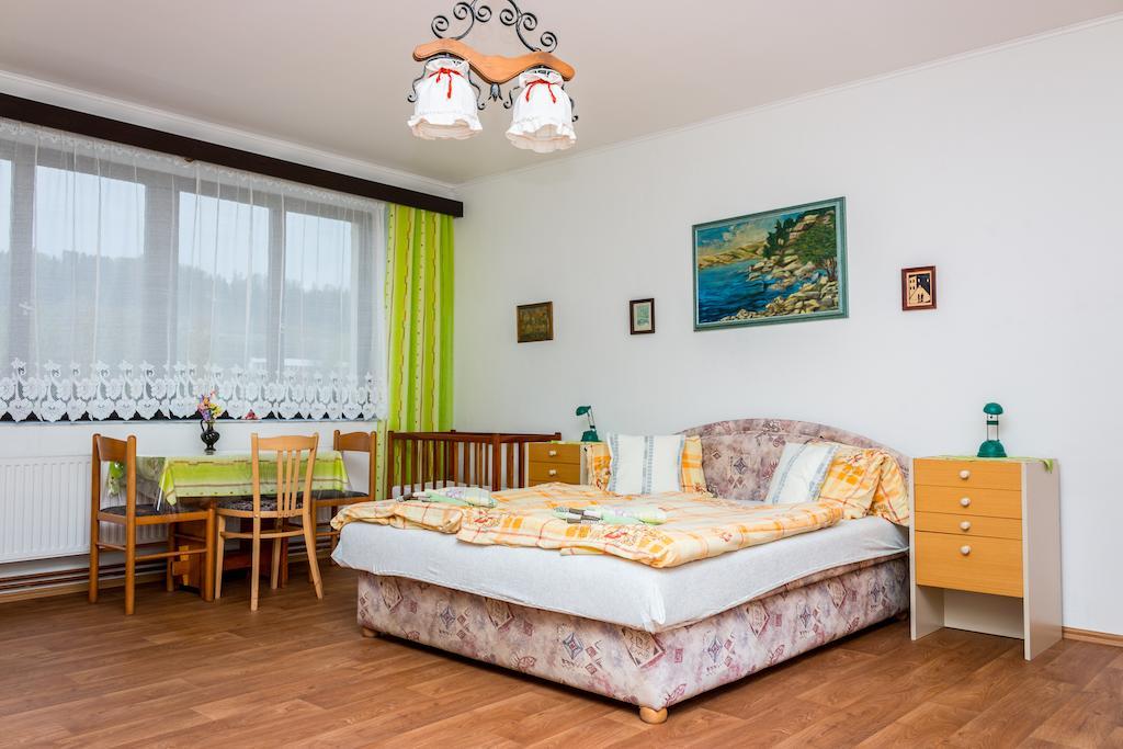 Pension U Josefa Kostalov Rum bild