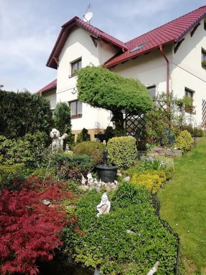 Pension U Josefa Kostalov Exteriör bild