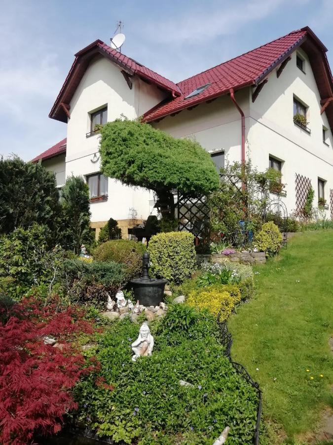 Pension U Josefa Kostalov Exteriör bild